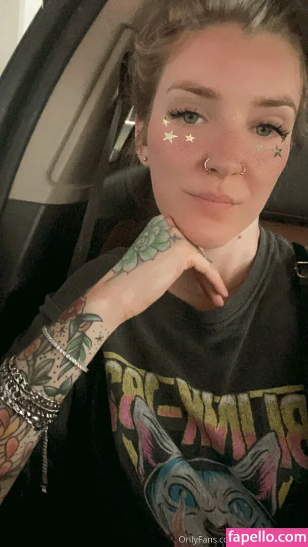 seitans.mistress / seitansm1stress Onlyfans Photo Gallery 