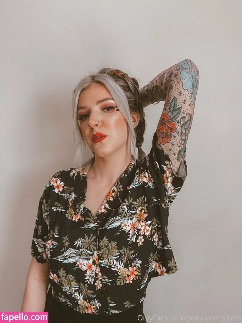 seitans.mistress / seitansm1stress Onlyfans Photo Gallery 
