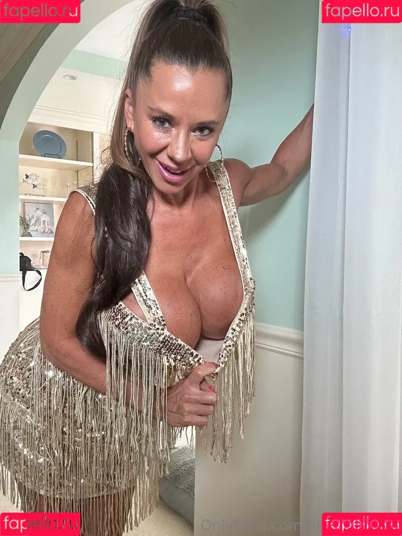 fitt4pleasure / https: / kaitlyn jaynne Onlyfans Photo Gallery 