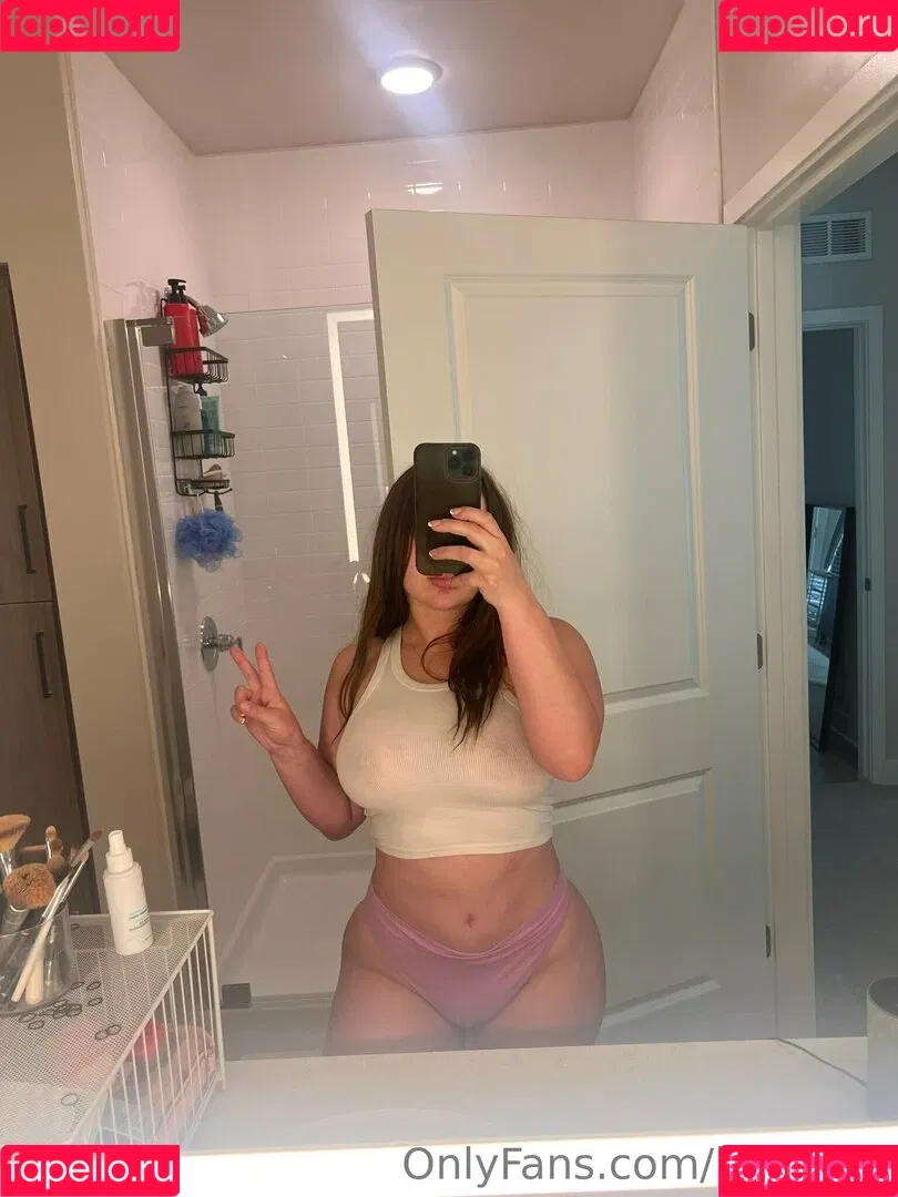 kaliiikakes / misskalikakes Onlyfans Photo Gallery 
