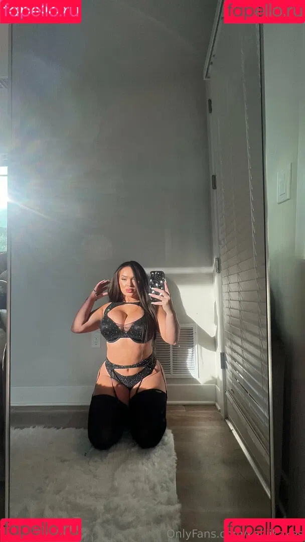 kaliiikakes / misskalikakes Onlyfans Photo Gallery 