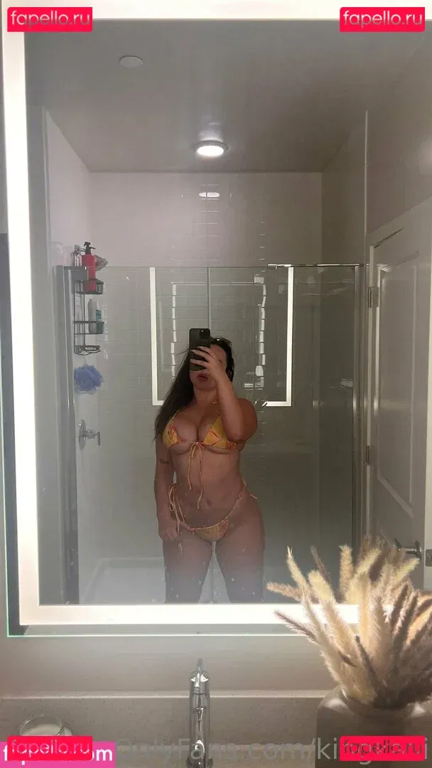 kaliiikakes / misskalikakes Onlyfans Photo Gallery 