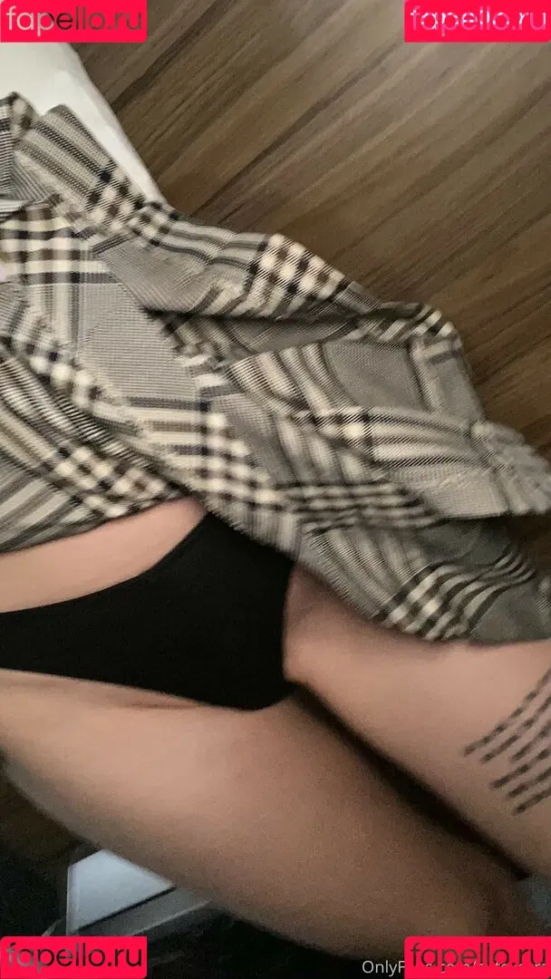 Cutexezra / Ezra / ezra._x_.aradia Onlyfans Photo Gallery 