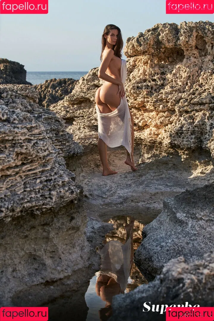 Lilla Katten / Superbe / superbeofficial Onlyfans Photo Gallery 