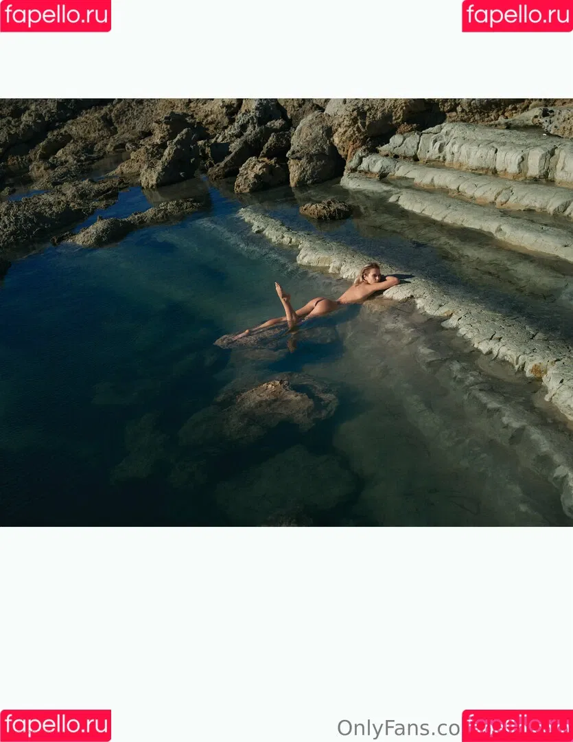 Lilla Katten / Superbe / superbeofficial Onlyfans Photo Gallery 