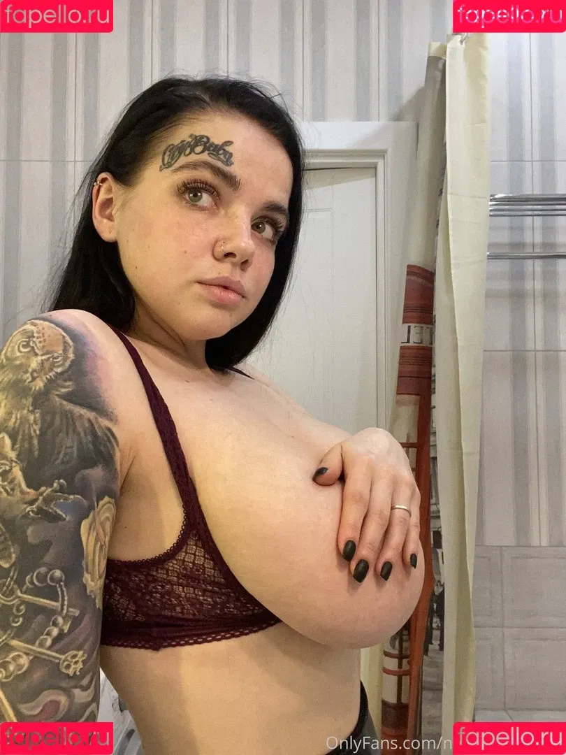 Natalia Polyakova / crybaby6999 / natalia.polyakova / natalipolyakov9 Onlyfans Photo Gallery 