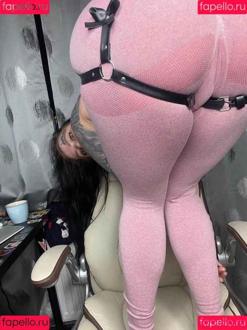 Natalia Polyakova / crybaby6999 / natalia.polyakova / natalipolyakov9 Onlyfans Photo Gallery 