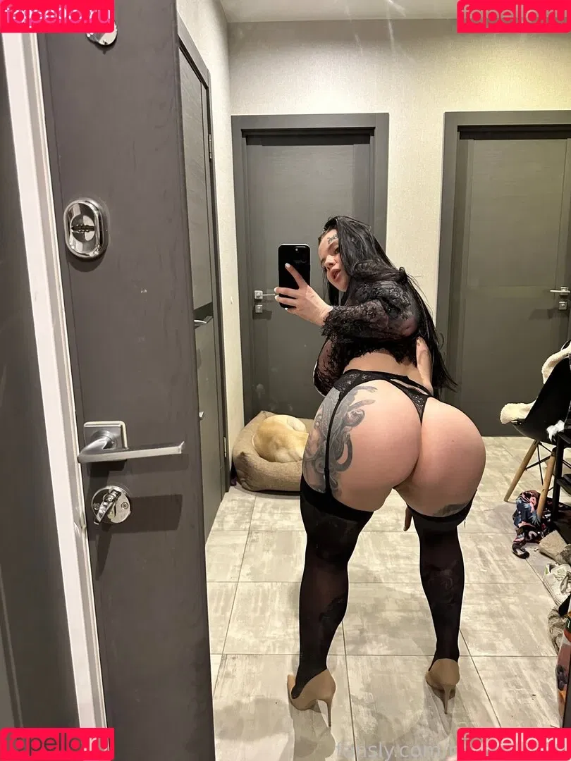 Natalia Polyakova / crybaby6999 / natalia.polyakova / natalipolyakov9 Onlyfans Photo Gallery 