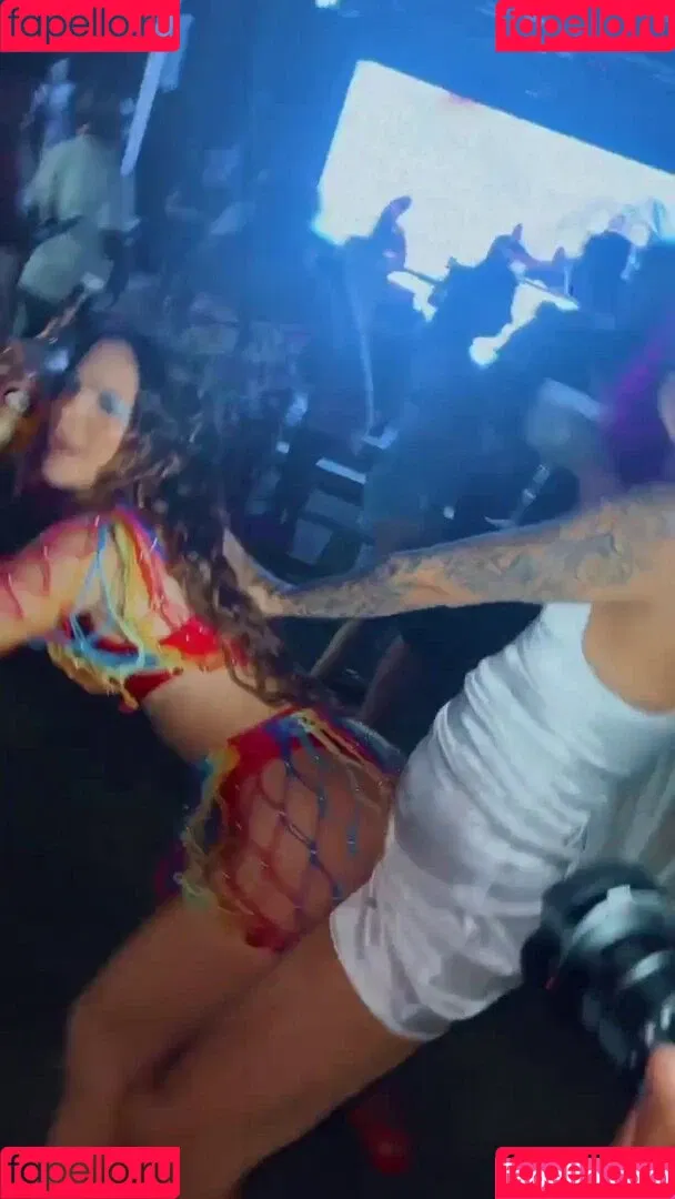 Dezoitou / Mel Maia / mel_maia / melissamelmaia Onlyfans Photo Gallery 