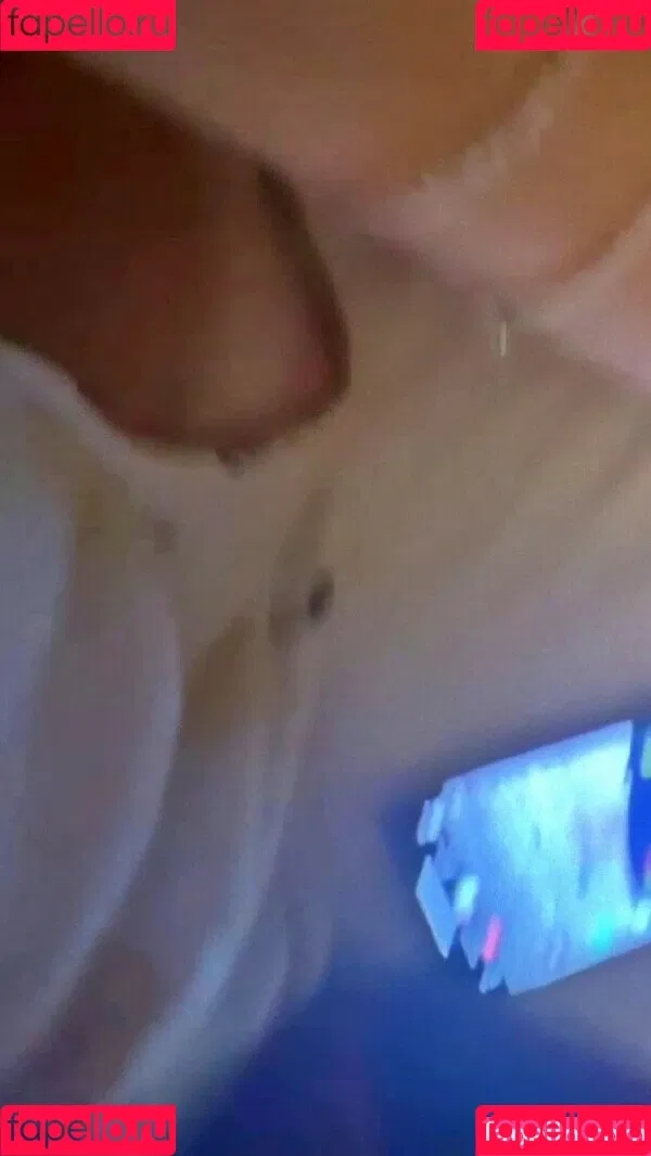 Dezoitou / Mel Maia / mel_maia / melissamelmaia Onlyfans Photo Gallery 