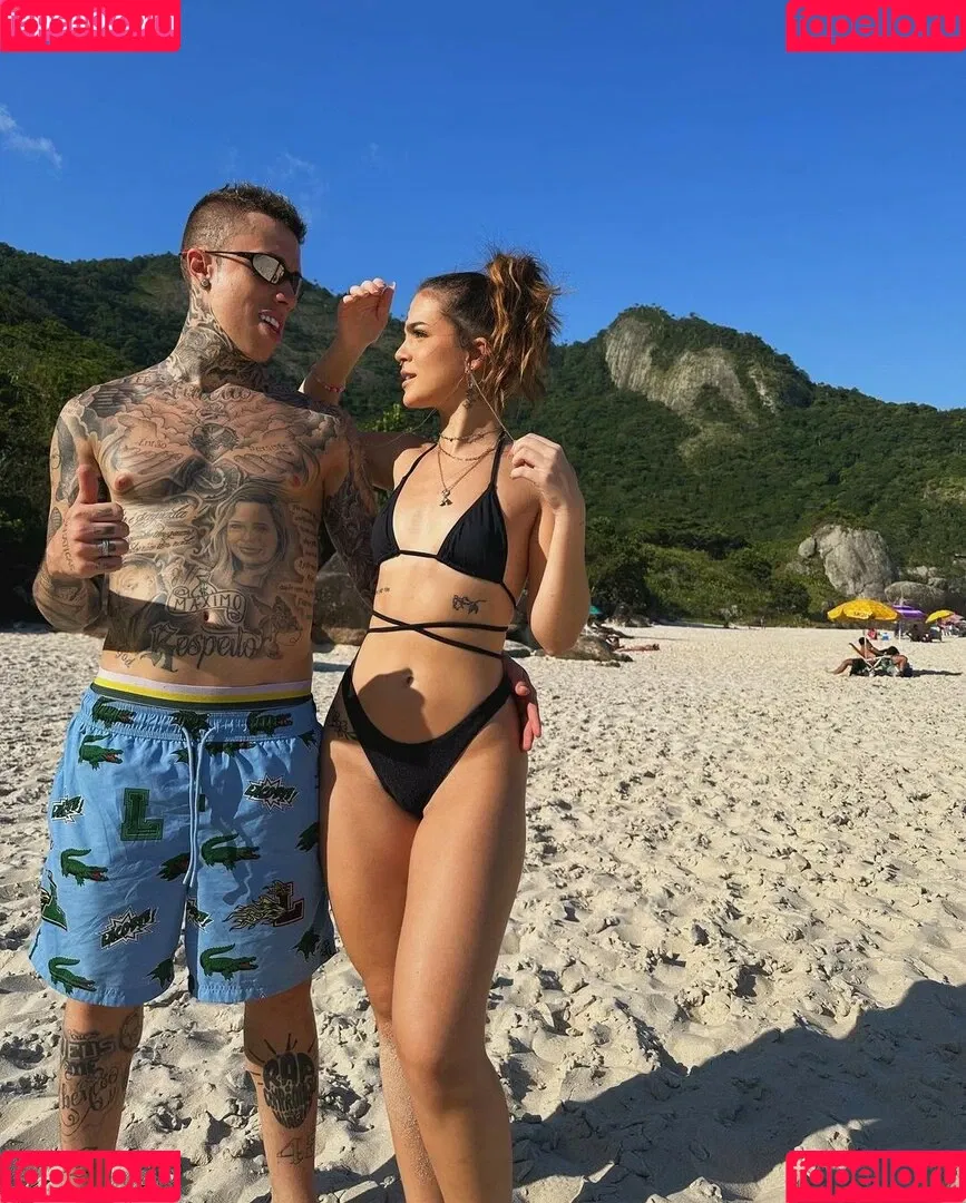 Dezoitou / Mel Maia / mel_maia / melissamelmaia Onlyfans Photo Gallery 