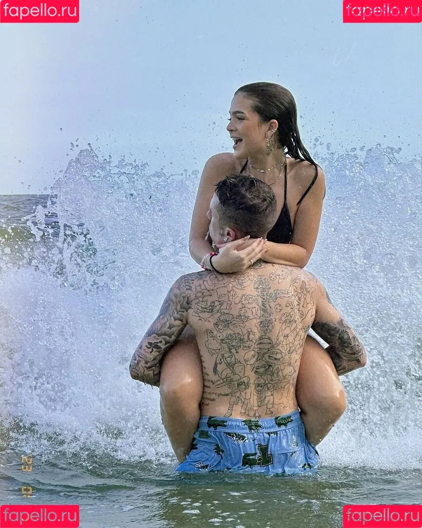 Dezoitou / Mel Maia / mel_maia / melissamelmaia Onlyfans Photo Gallery 