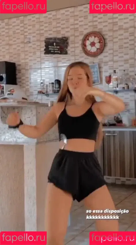 Dezoitou / Mel Maia / mel_maia / melissamelmaia Onlyfans Photo Gallery 