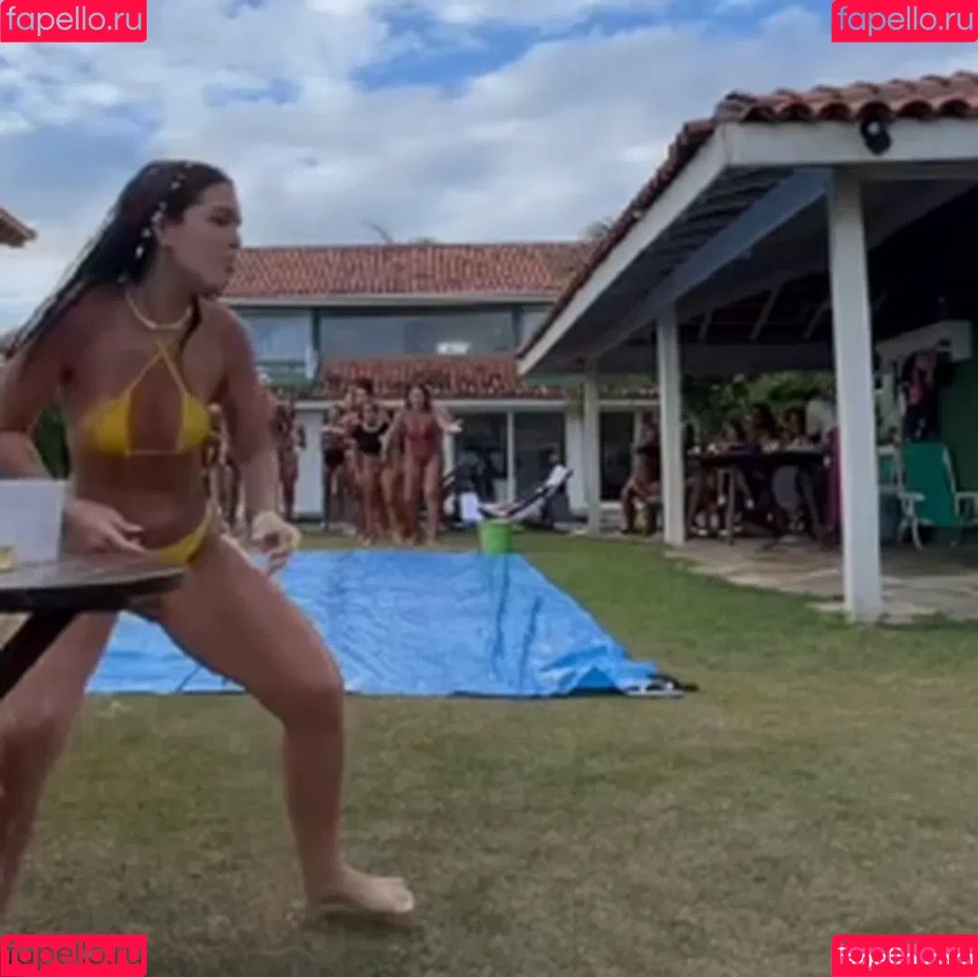 Dezoitou / Mel Maia / mel_maia / melissamelmaia Onlyfans Photo Gallery 