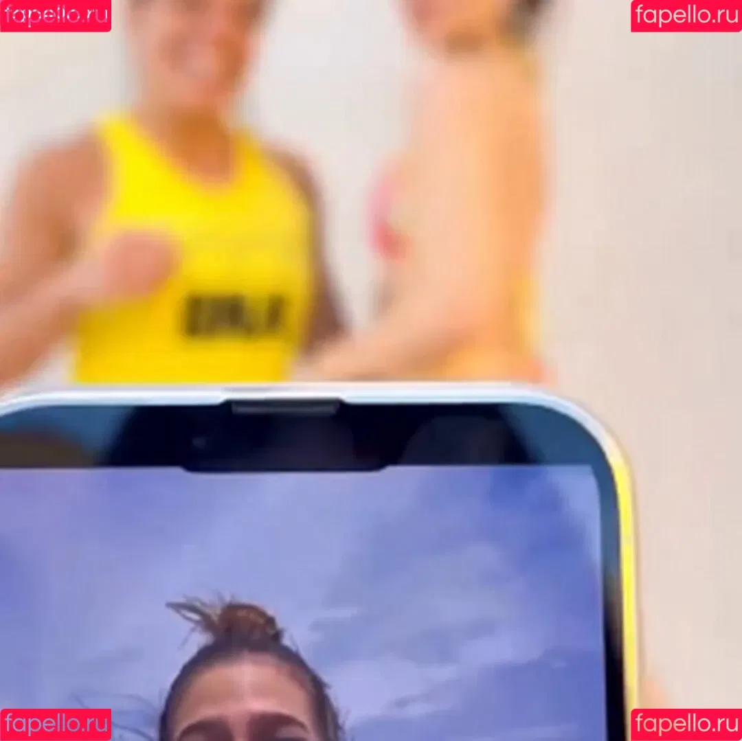 Dezoitou / Mel Maia / mel_maia / melissamelmaia Onlyfans Photo Gallery 