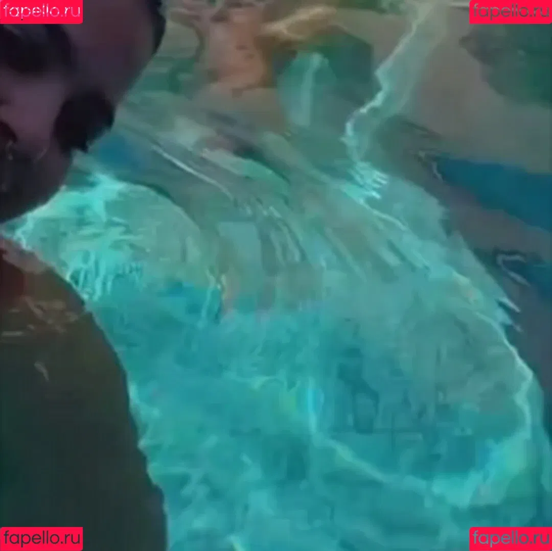 Dezoitou / Mel Maia / mel_maia / melissamelmaia Onlyfans Photo Gallery 