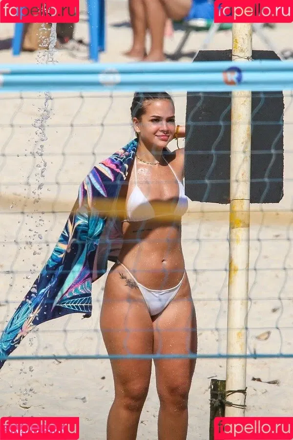 Dezoitou / Mel Maia / mel_maia / melissamelmaia Onlyfans Photo Gallery 