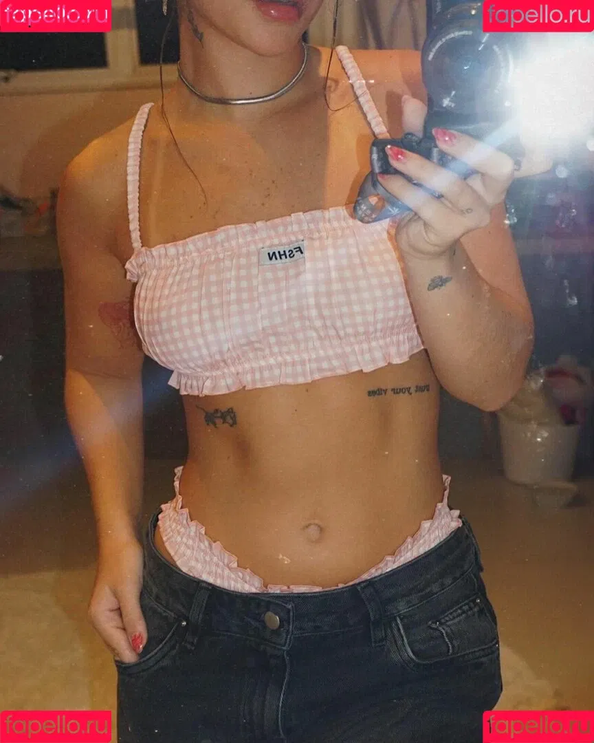 Dezoitou / Mel Maia / mel_maia / melissamelmaia Onlyfans Photo Gallery 