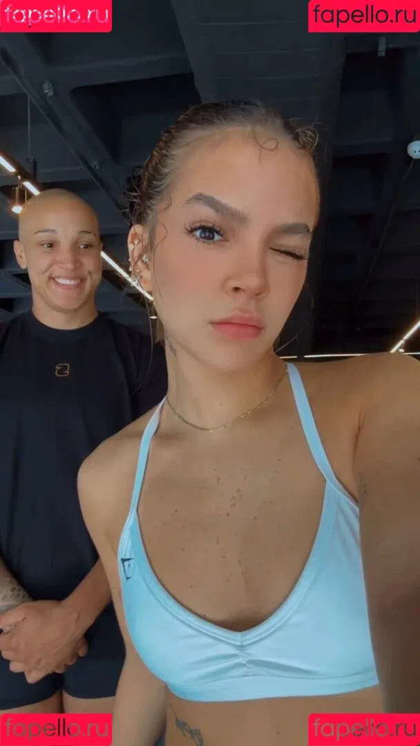 Dezoitou / Mel Maia / mel_maia / melissamelmaia Onlyfans Photo Gallery 