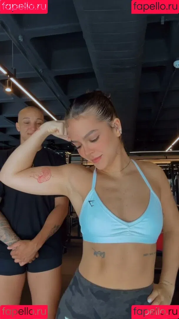 Dezoitou / Mel Maia / mel_maia / melissamelmaia Onlyfans Photo Gallery 