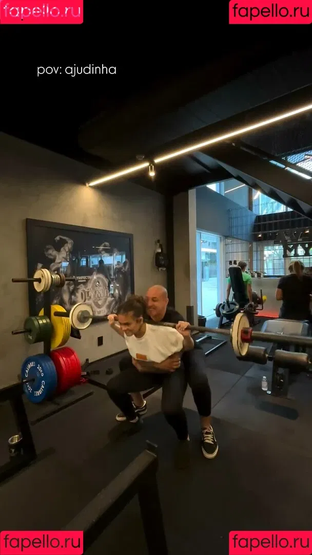 Dezoitou / Mel Maia / mel_maia / melissamelmaia Onlyfans Photo Gallery 