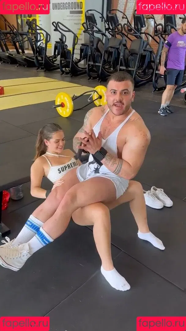 Dezoitou / Mel Maia / mel_maia / melissamelmaia Onlyfans Photo Gallery 