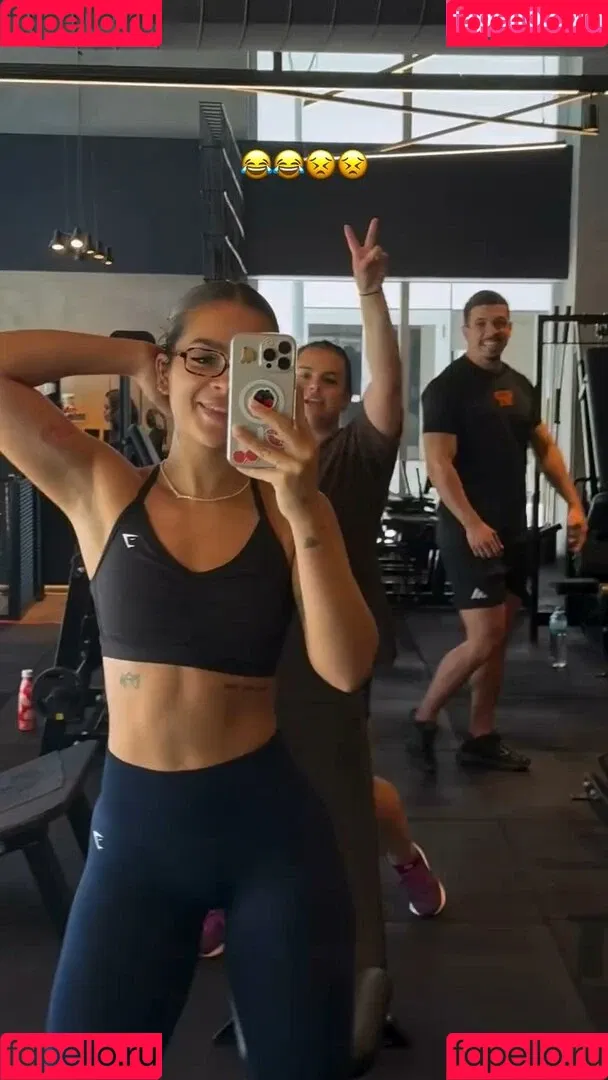 Dezoitou / Mel Maia / mel_maia / melissamelmaia Onlyfans Photo Gallery 