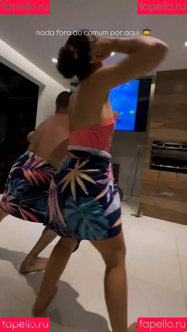 Dezoitou / Mel Maia / mel_maia / melissamelmaia Onlyfans Photo Gallery 