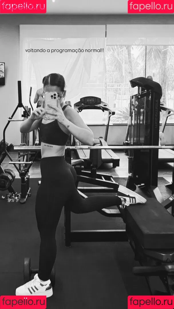 Dezoitou / Mel Maia / mel_maia / melissamelmaia Onlyfans Photo Gallery 