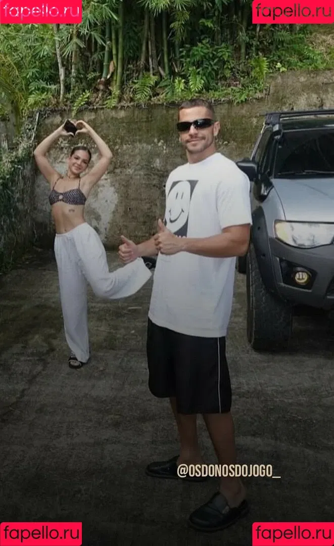 Dezoitou / Mel Maia / mel_maia / melissamelmaia Onlyfans Photo Gallery 