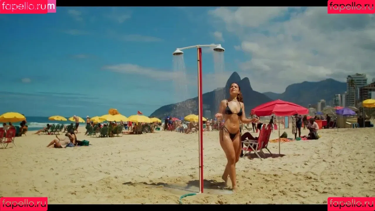 Dezoitou / Mel Maia / mel_maia / melissamelmaia Onlyfans Photo Gallery 