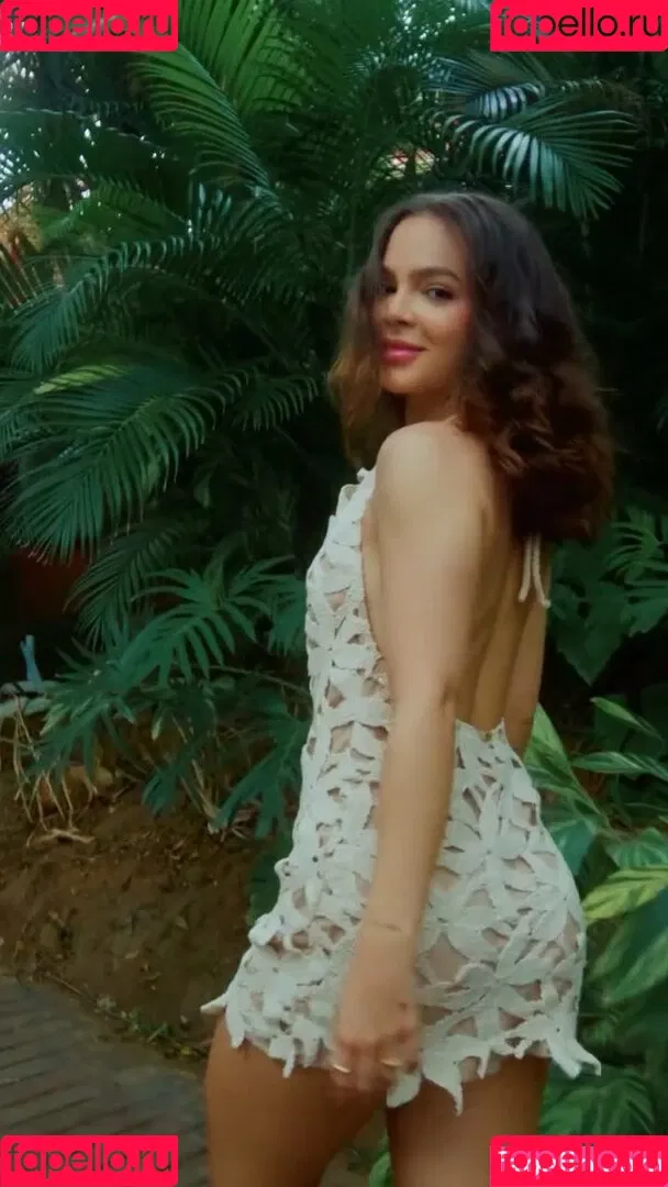 Dezoitou / Mel Maia / mel_maia / melissamelmaia Onlyfans Photo Gallery 