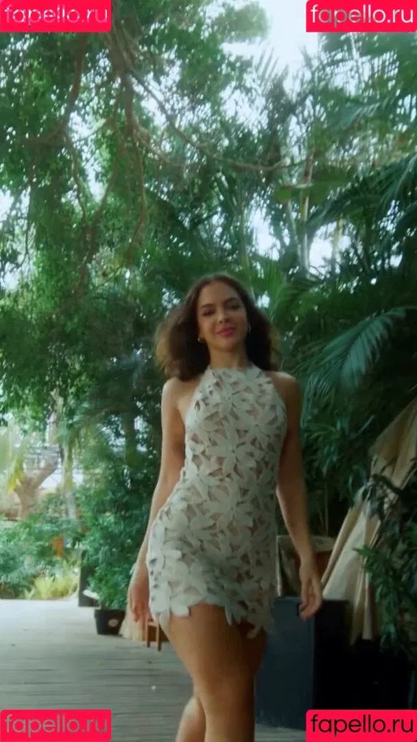 Dezoitou / Mel Maia / mel_maia / melissamelmaia Onlyfans Photo Gallery 