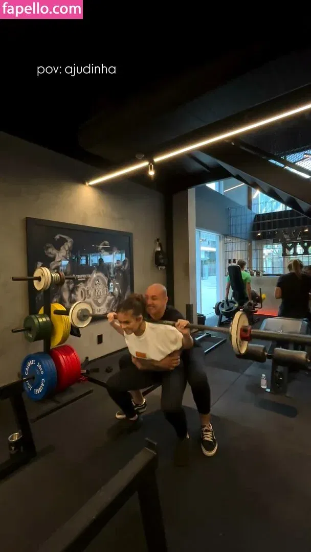 Dezoitou / Mel Maia / mel_maia / melissamelmaia Onlyfans Photo Gallery 