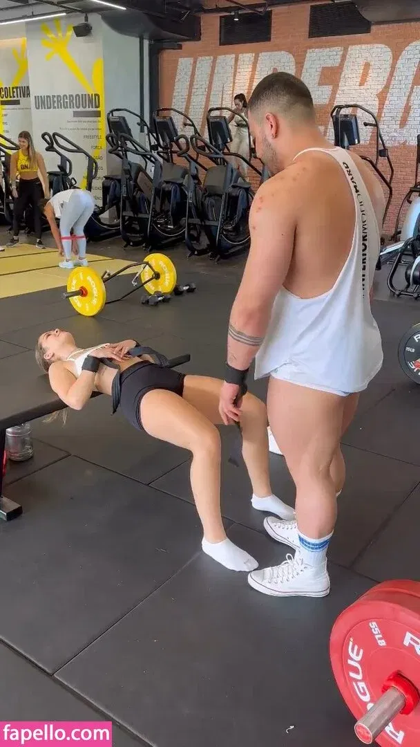 Dezoitou / Mel Maia / mel_maia / melissamelmaia Onlyfans Photo Gallery 