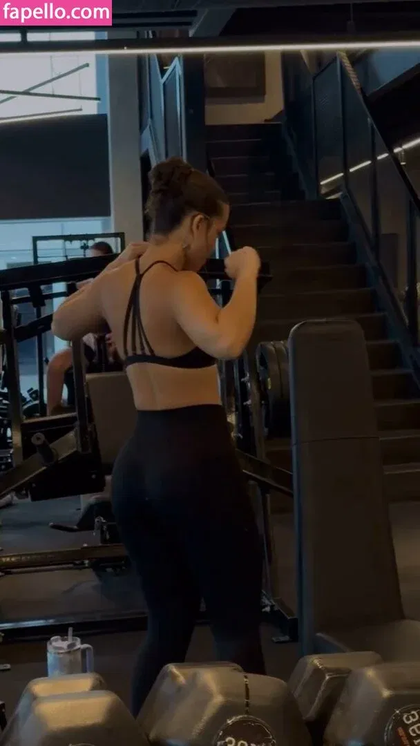 Dezoitou / Mel Maia / mel_maia / melissamelmaia Onlyfans Photo Gallery 