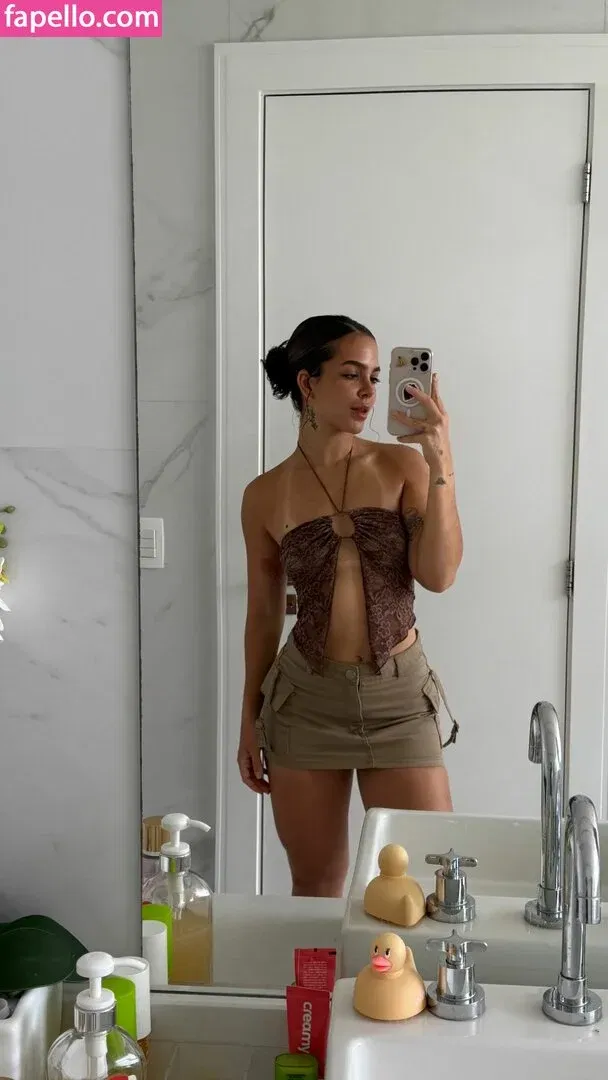 Dezoitou / Mel Maia / mel_maia / melissamelmaia Onlyfans Photo Gallery 