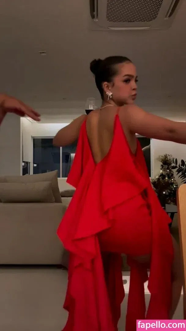 Dezoitou / Mel Maia / mel_maia / melissamelmaia Onlyfans Photo Gallery 