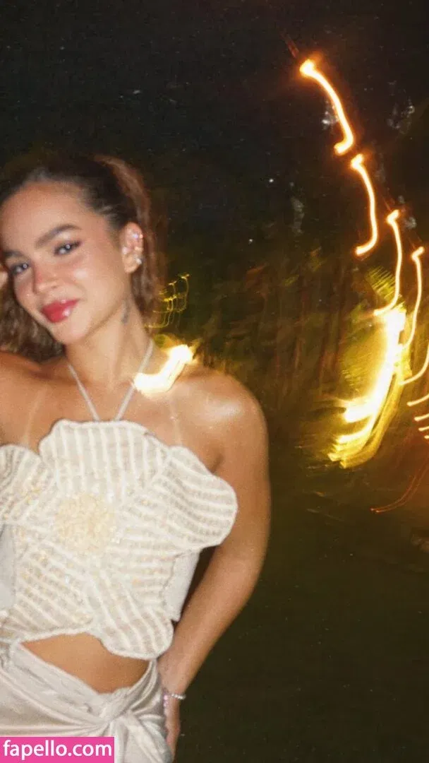 Dezoitou / Mel Maia / mel_maia / melissamelmaia Onlyfans Photo Gallery 