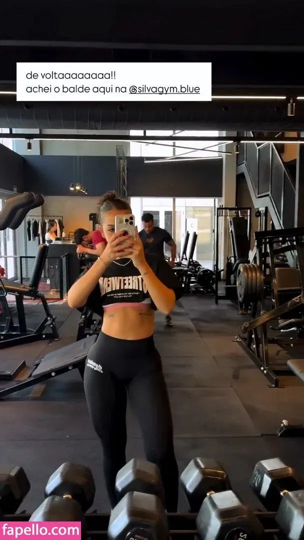 Dezoitou / Mel Maia / mel_maia / melissamelmaia Onlyfans Photo Gallery 