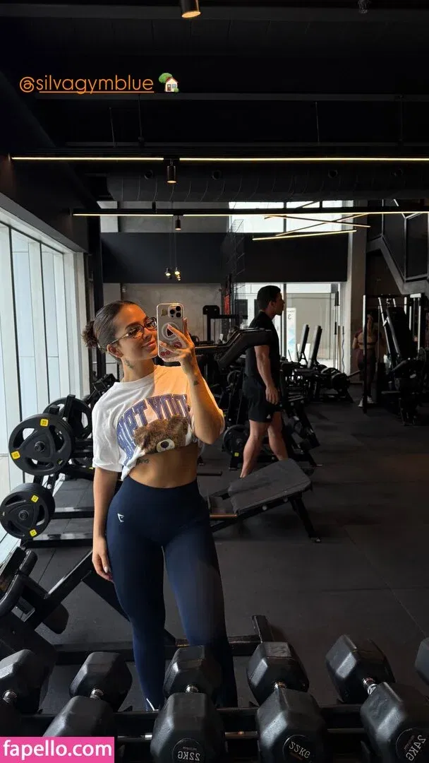 Dezoitou / Mel Maia / mel_maia / melissamelmaia Onlyfans Photo Gallery 