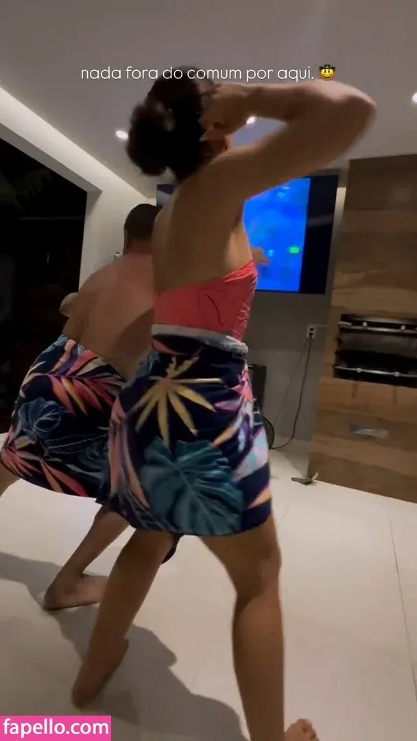 Dezoitou / Mel Maia / mel_maia / melissamelmaia Onlyfans Photo Gallery 