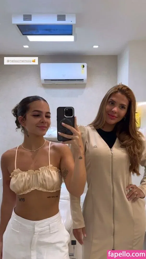 Dezoitou / Mel Maia / mel_maia / melissamelmaia Onlyfans Photo Gallery 