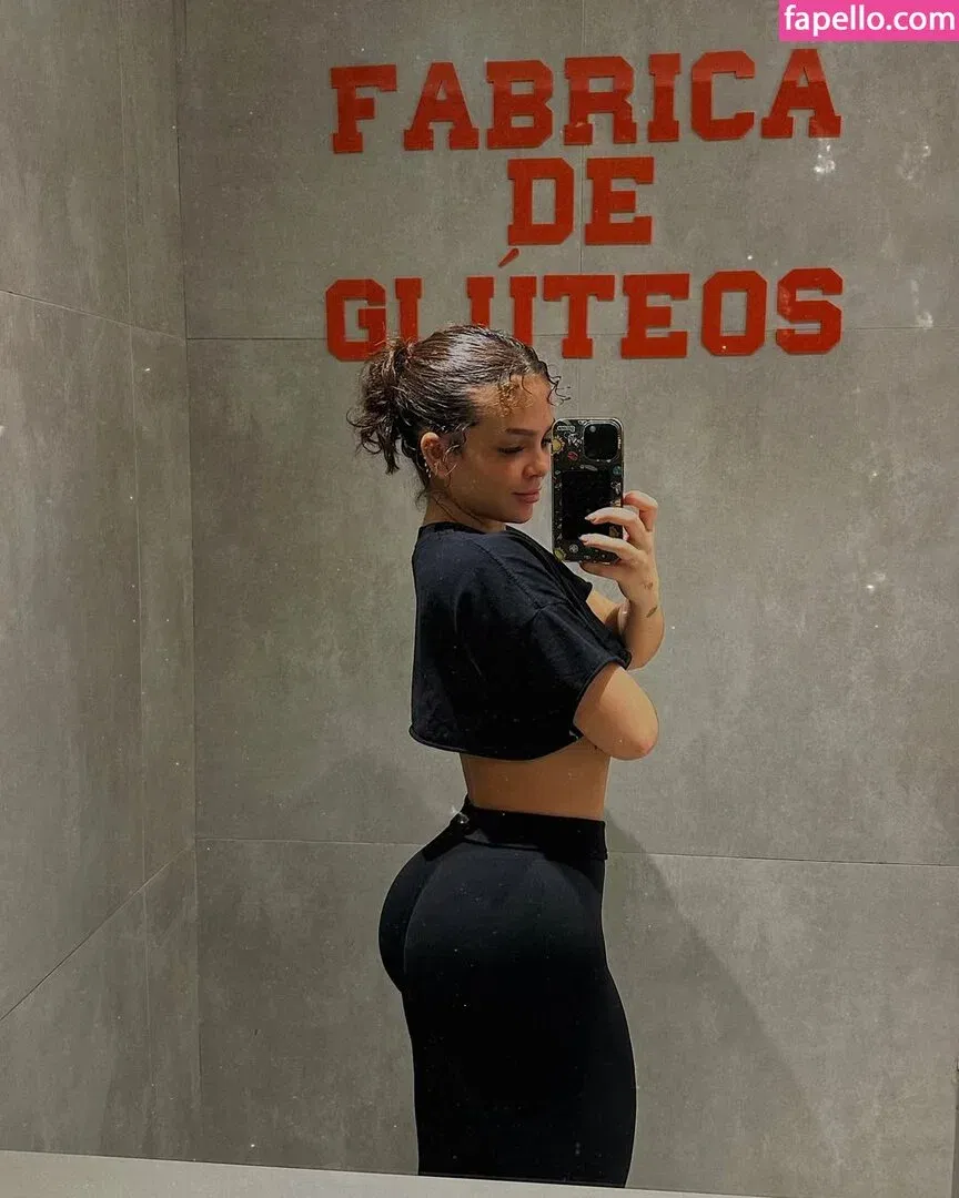 Dezoitou / Mel Maia / mel_maia / melissamelmaia Onlyfans Photo Gallery 