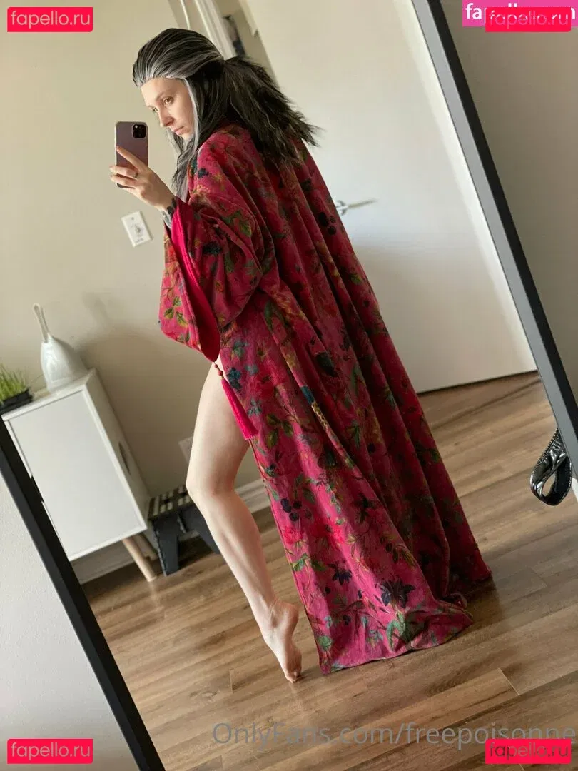 freepoisonne Onlyfans Photo Gallery 
