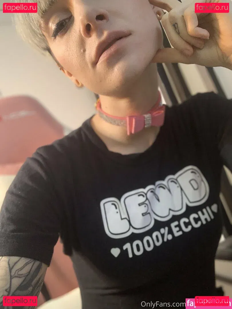 freepoisonne Onlyfans Photo Gallery 