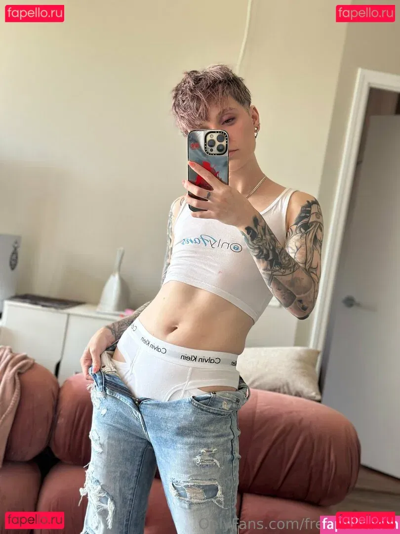 freepoisonne Onlyfans Photo Gallery 