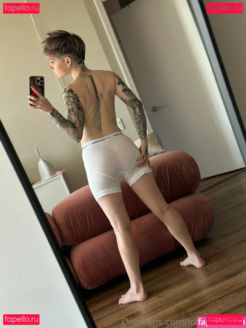 freepoisonne Onlyfans Photo Gallery 