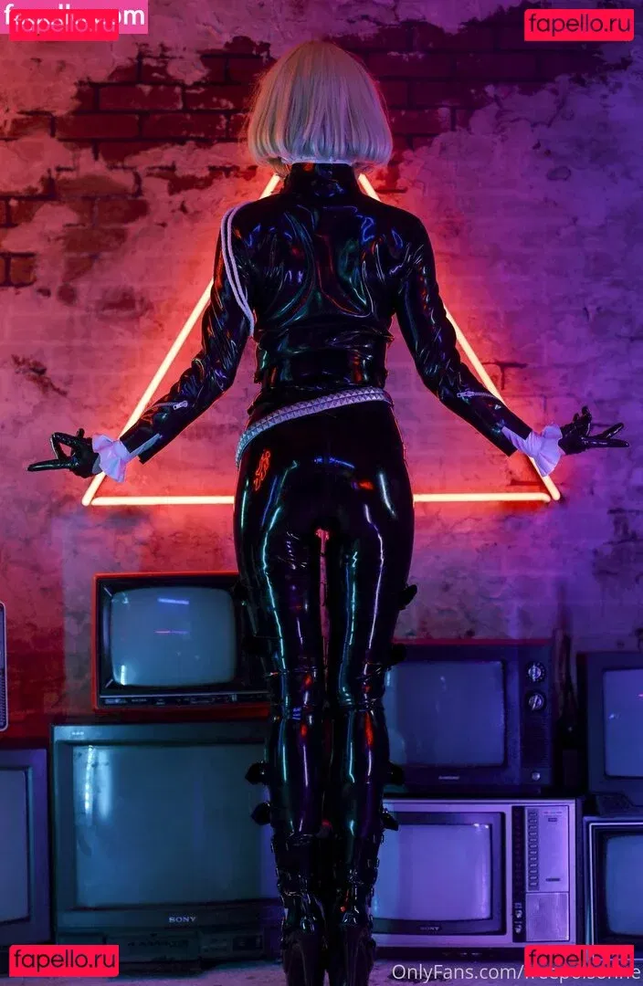 freepoisonne Onlyfans Photo Gallery 