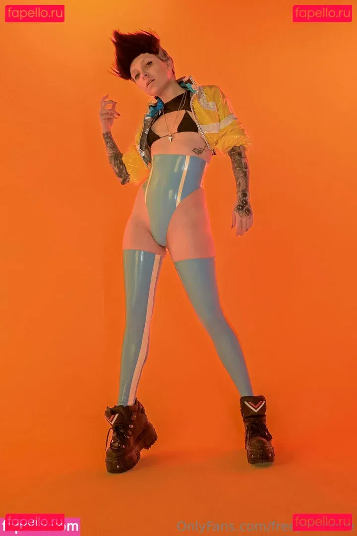 freepoisonne Onlyfans Photo Gallery 